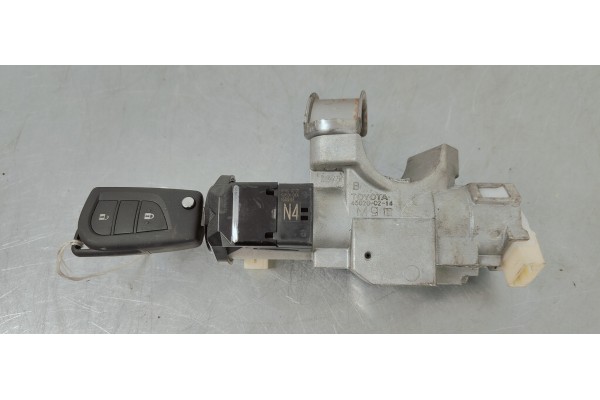 Recambio de conmutador de arranque para toyota aygo x 1.0i 72 referencia OEM IAM 450200214  