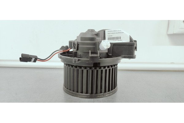 Recambio de ventilador calefaccion para toyota aygo x 1.0i 72 referencia OEM IAM T486480  