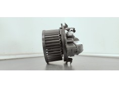 Recambio de ventilador calefaccion para toyota aygo x 1.0i 72 referencia OEM IAM T486480  