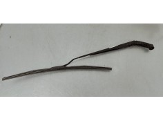 Recambio de brazo limpia delantero izquierdo para toyota aygo x 1.0i 72 referencia OEM IAM   