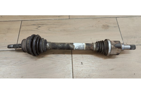 Recambio de transmision delantera izquierda para peugeot 208 1.6 hdi 92 fap referencia OEM IAM   