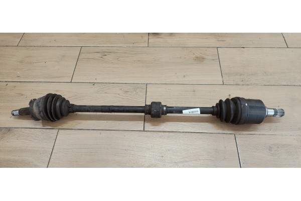 Recambio de transmision delantera derecha para kia cerato 2.0 lx crdi berlina (4-ptas.) referencia OEM IAM   