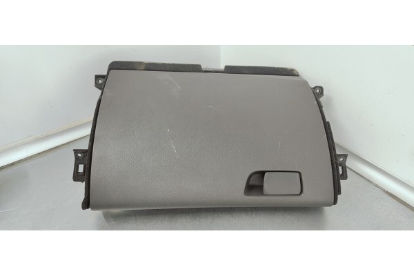 Recambio de guantera para renault megane iv berlina 5p 1.2i turbo 130 referencia OEM IAM 685000238R  