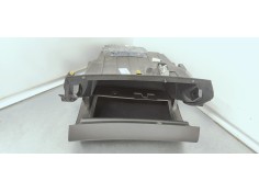 Recambio de guantera para renault megane iv berlina 5p 1.2i turbo 130 referencia OEM IAM 685000238R  