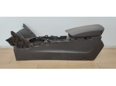 Recambio de apoyabrazos central para renault megane iv berlina 5p 1.2i turbo 130 referencia OEM IAM   