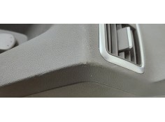 Recambio de apoyabrazos central para renault megane iv berlina 5p 1.2i turbo 130 referencia OEM IAM   