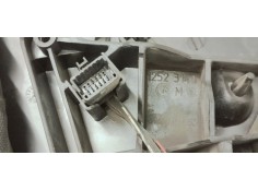 Recambio de cristal retrovisor izquierdo para renault megane iii coupe 1.5 dci 110 fap referencia OEM IAM   