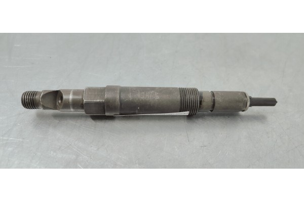 Recambio de inyector para ford mondeo berlina (ge) ambiente referencia OEM IAM 0432133801  