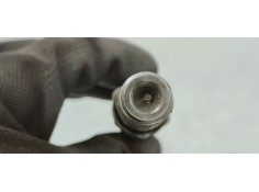 Recambio de inyector para ford mondeo berlina (ge) ambiente referencia OEM IAM 0432133801  