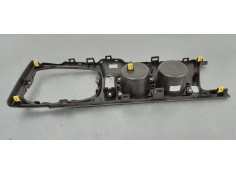 Recambio de consola central para renault megane iv berlina 5p 1.2i turbo 130 referencia OEM IAM 969129752R  