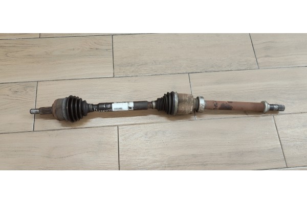 Recambio de transmision delantera derecha para renault megane iv berlina 5p 1.2i turbo 130 referencia OEM IAM   