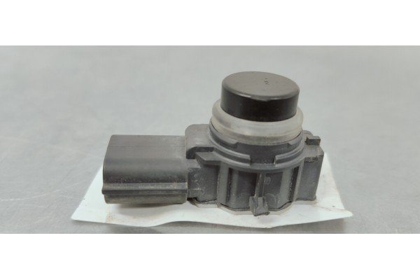 Recambio de sensor de aparcamiento para renault megane iv berlina 5p 1.2i turbo 130 referencia OEM IAM   