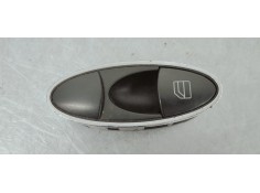 MANDO ELEVALUNAS TRASERO DERECHO A2118219958 