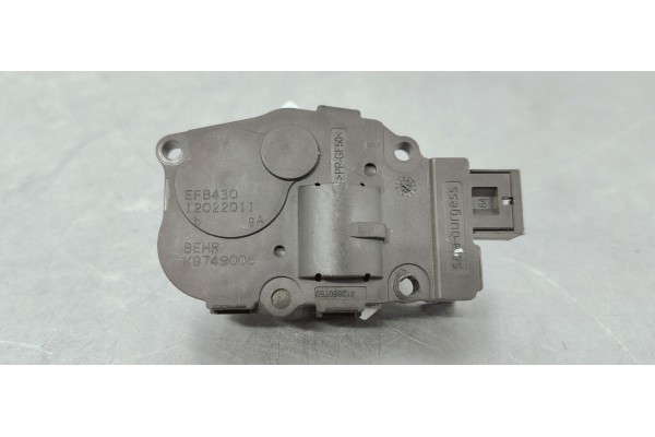 Recambio de motor apertura trampillas climatizador para audi q5 (8r) 2.0 tdi referencia OEM IAM K9749006  