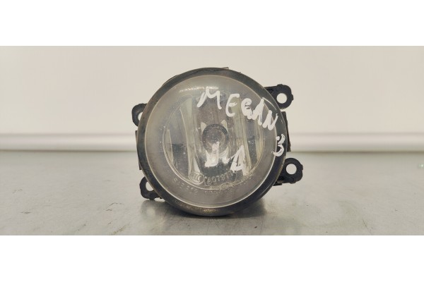 Recambio de faro antiniebla derecho para renault megane iii coupe 1.5 dci 110 fap referencia OEM IAM 8200074008  