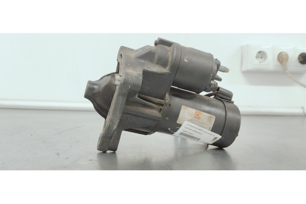 Recambio de motor arranque para citroen c4 berlina collection referencia OEM IAM 0986013850  