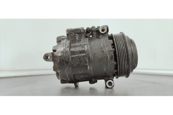 Recambio de compresor aire acondicionado para mercedes-benz vito (w638) caja cerrada referencia OEM IAM A0002343111  