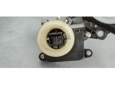 Recambio de elevalunas trasero izquierdo para toyota auris 1.4d4d 90 fap referencia OEM IAM 8570102010  