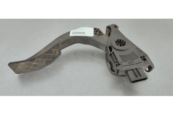 Recambio de pedal acelerador para audi q5 (8r) 2.0 tdi referencia OEM IAM 8K1723523  