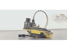 Recambio de cerradura puerta trasera izquierda para volvo v70 familiar 2.4 diesel cat referencia OEM IAM 8626967  