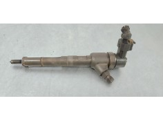 Recambio de inyector para opel corsa c referencia OEM IAM 0445110083  