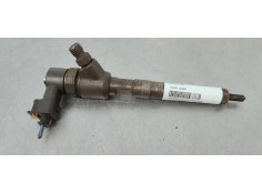 Recambio de inyector para opel corsa c referencia OEM IAM 0445110083  