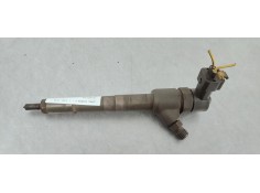 Recambio de inyector para opel corsa c referencia OEM IAM 0445110083  