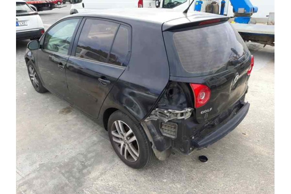 volkswagen golf v berlina (1k1) del año 2005