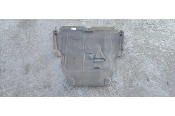 Recambio de cubrecarter para renault megane iv berlina 5p 1.2i turbo 130 referencia OEM IAM 758906742R  