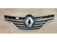 REJILLA DELANTERA 622563114R 