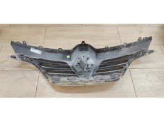 Recambio de rejilla delantera para renault megane iv berlina 5p 1.2i turbo 130 referencia OEM IAM 622563114R  