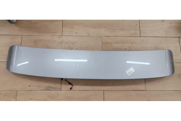 Recambio de aleron trasero para audi q5 (8r) 2.0 tdi referencia OEM IAM 8R0827933A  