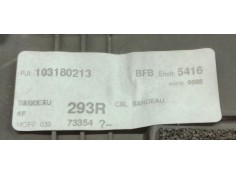 Recambio de aleron trasero para renault megane iv berlina 5p 1.2i turbo 130 referencia OEM IAM 960301054R  