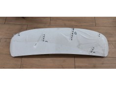 Recambio de aleron trasero para renault megane iv berlina 5p 1.2i turbo 130 referencia OEM IAM 960301054R  