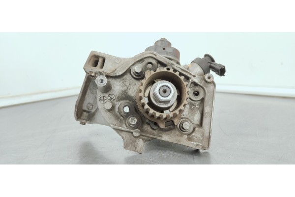Recambio de bomba inyeccion para peugeot 308 1.6hdi 92 fap referencia OEM IAM 0445010516  