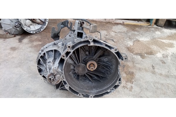 Recambio de caja cambios para ford transit caja cerrada ´06 referencia OEM IAM 6C1R7002AA  