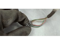 Recambio de retrovisor izquierdo para peugeot 3008 1.6 hdi 112 fap referencia OEM IAM E20208199  