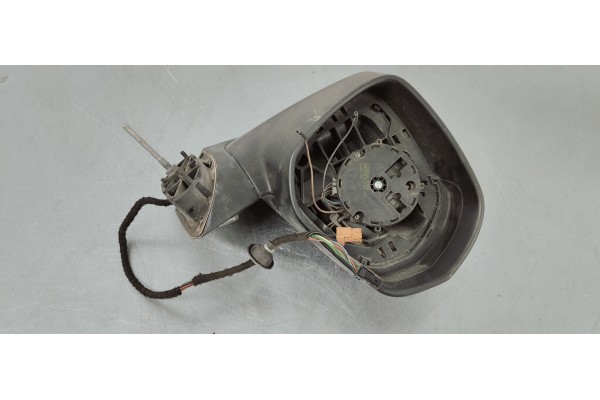 Recambio de retrovisor derecho para peugeot 3008 1.6 hdi 112 fap referencia OEM IAM E20208199  