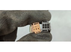 Recambio de retrovisor derecho para peugeot 3008 1.6 hdi 112 fap referencia OEM IAM E20208199  