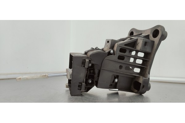 Recambio de palanca cambio para peugeot 3008 1.6hdi 115 fap referencia OEM IAM 9687024580  