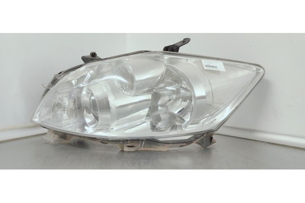 Recambio de faro izquierdo para toyota auris 1.4d4d 90 fap referencia OEM IAM 8117002540  