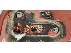 Recambio de piloto trasero izquierdo para toyota auris 1.4d4d 90 fap referencia OEM IAM 8156002540  