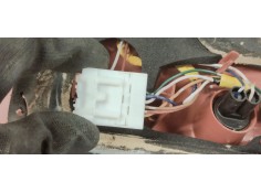 Recambio de piloto trasero izquierdo para toyota auris 1.4d4d 90 fap referencia OEM IAM 8156002540  