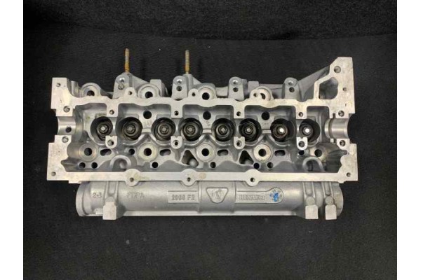 Recambio de culata para renault megane ii berlina 3p confort dynamique referencia OEM IAM 2968F2  