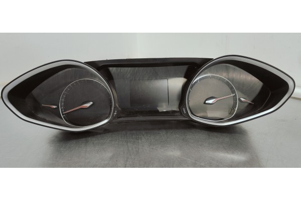 Recambio de cuadro instrumentos para peugeot 308 1.5 hdi 130 fap referencia OEM IAM 9825206380  