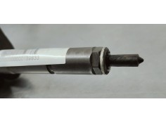 Recambio de inyector para toyota auris luna+ referencia OEM IAM 0445110227  