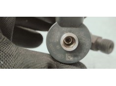 Recambio de inyector para toyota auris luna+ referencia OEM IAM 0445110227  