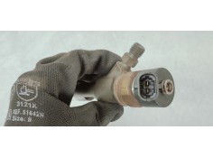 Recambio de inyector para toyota auris luna+ referencia OEM IAM 0445110227  