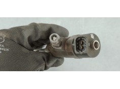 Recambio de inyector para peugeot 307 (s1) xr clim referencia OEM IAM 0445110008  