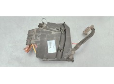 Recambio de caja reles / fusibles para ford focus lim. 1.0 i turbo 125 referencia OEM IAM AV6T14A067BC  